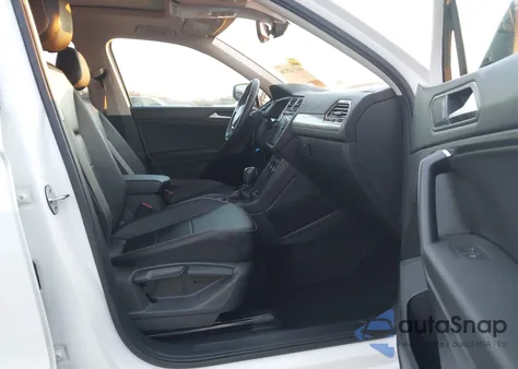 2021 Volkswagen Tiguan 2.0T Se/2.0T Se R-Line Black/2.0T Sel from USA, damaged, VIN 3VV2B7AX3MM080440